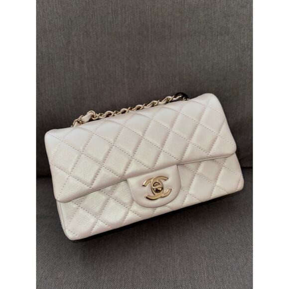 Chanel 21S Iridescent White Mini Flap Rectangle CC Quilted Chain Crossbody Bag - Picture 5 of 16